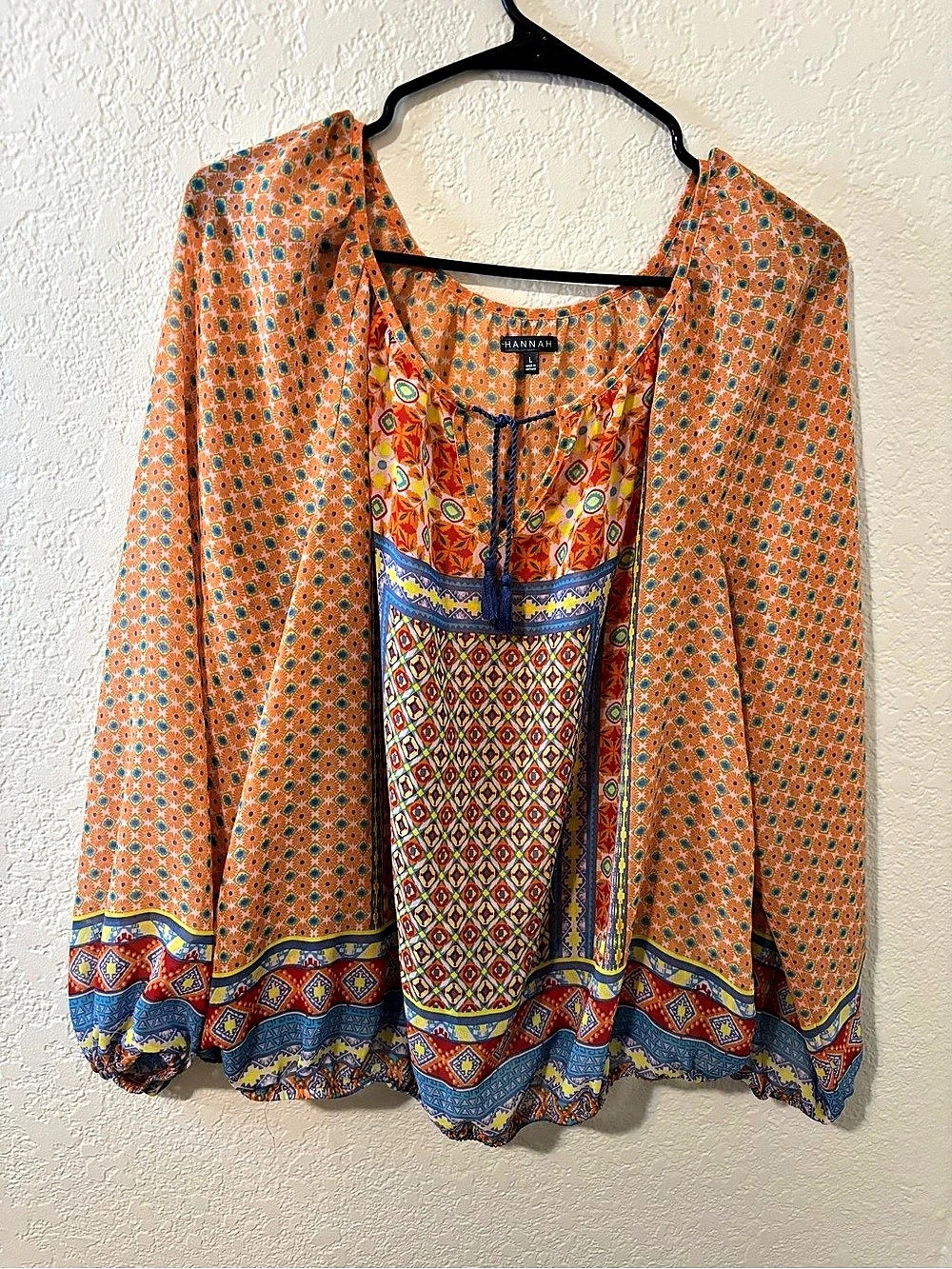 Hannah Printed Geometric Blouse in Orange & Blue Large Like New